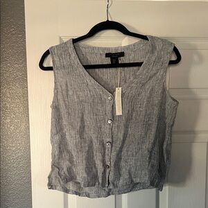 Tahari Gray Sleeveless Linen Button-Up Blouse